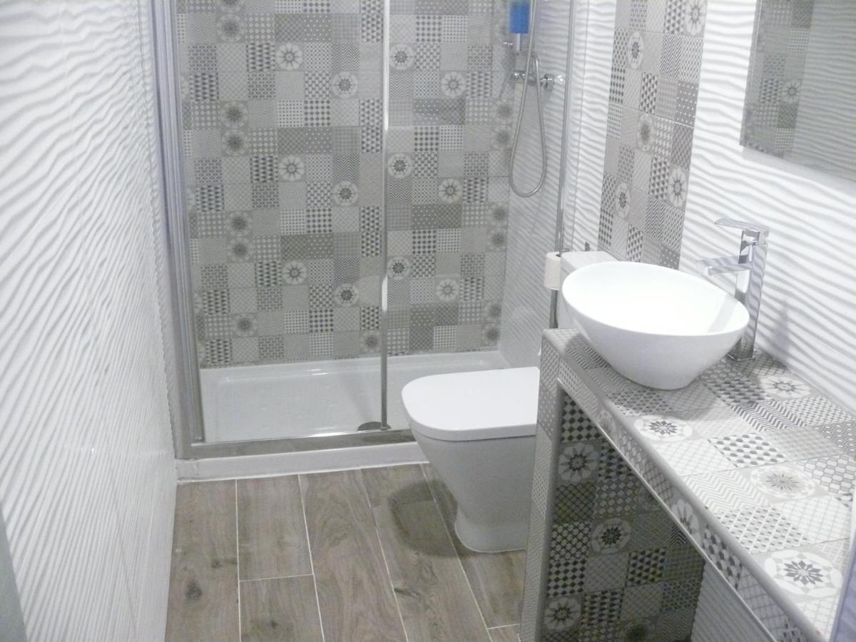 Hostal Letto Dal Mare Valencia Exterior photo